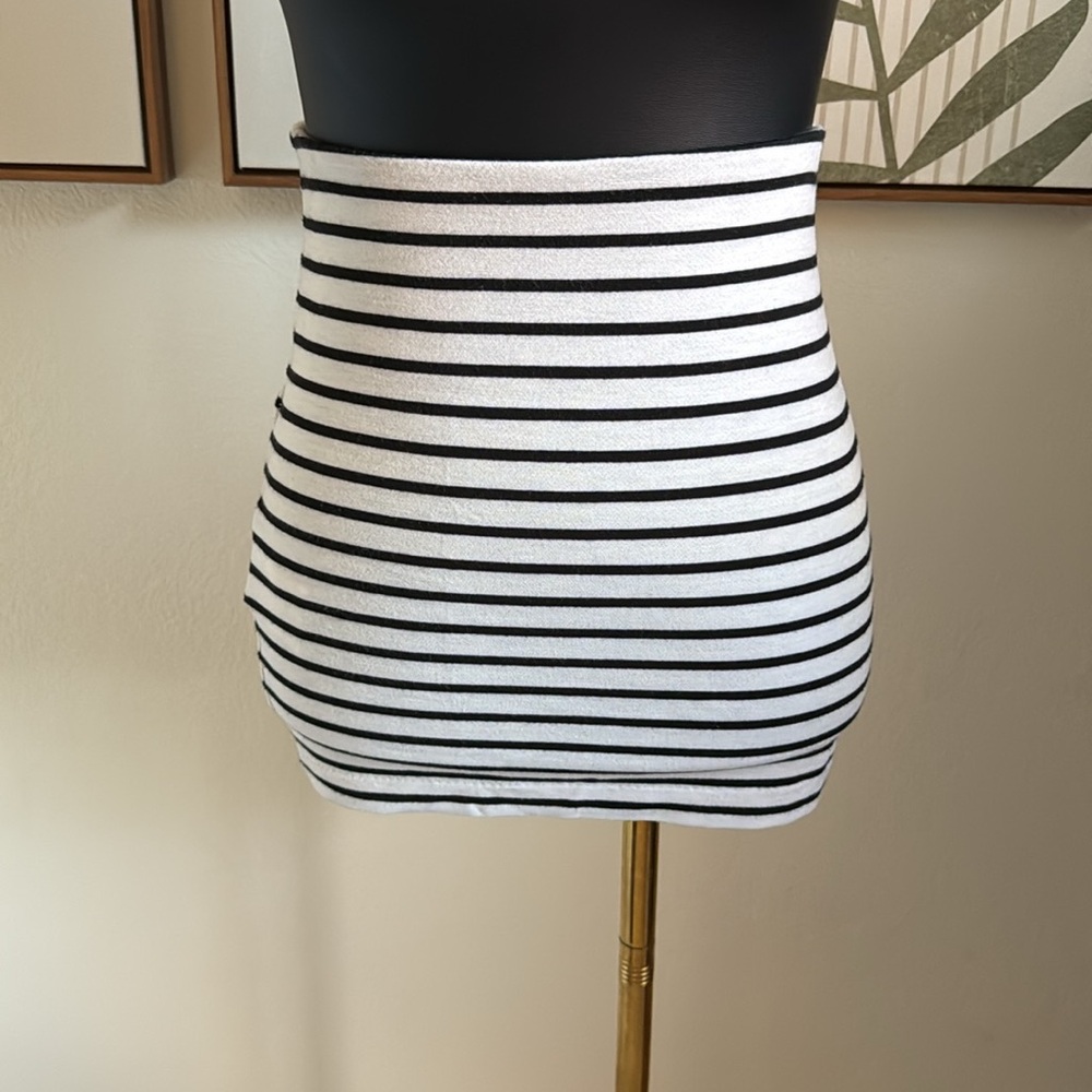 3/$10 BCBGeneration Black and White Striped Mini Skirt